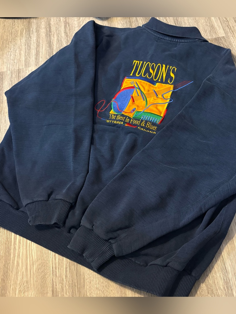 Tiger Brand Tucson’s Quarter Neck Embroidered Dark Navy Blue Pullover Size Large